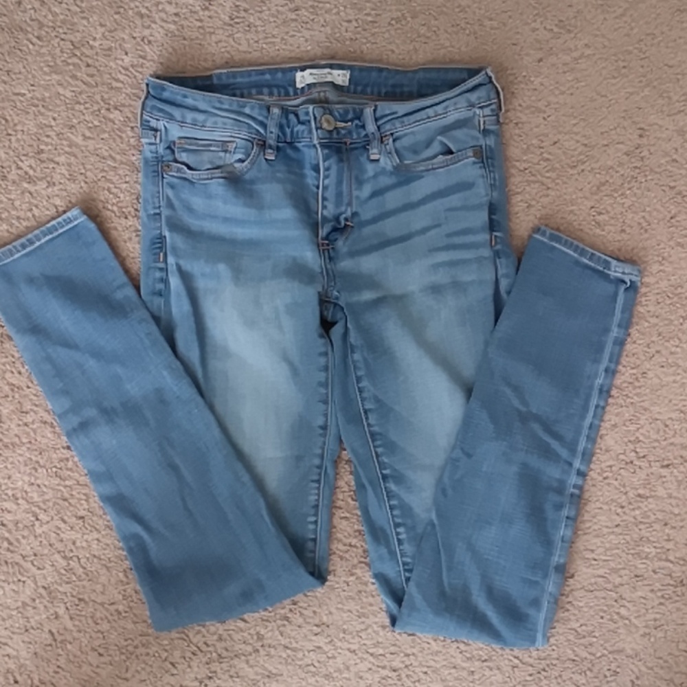 A&F skinny jeans